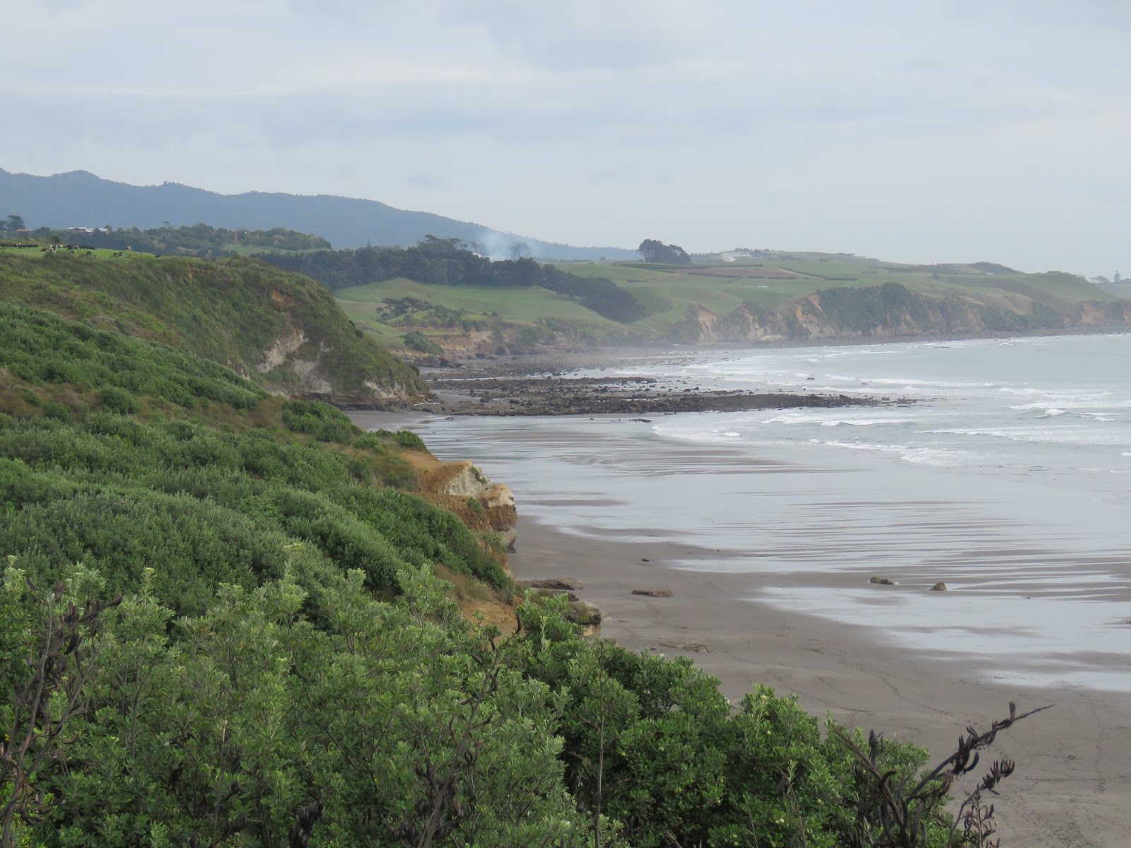 Fascinating beauty but often risky beaches worldwide…